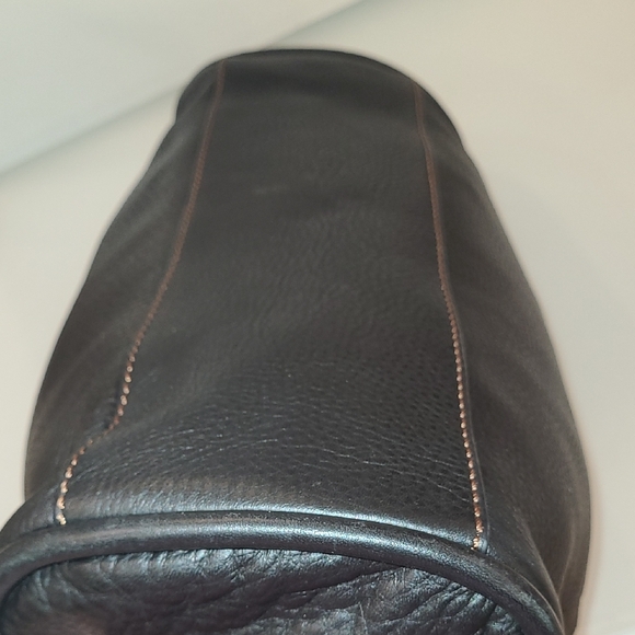 UGG Black Leather Women's Bag - Picture 11 of 14